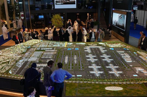 股顺网 第十九届迪拜航展正式闭幕 多方签署大额订单